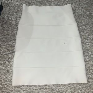 Bcbg bandage skirt size medium